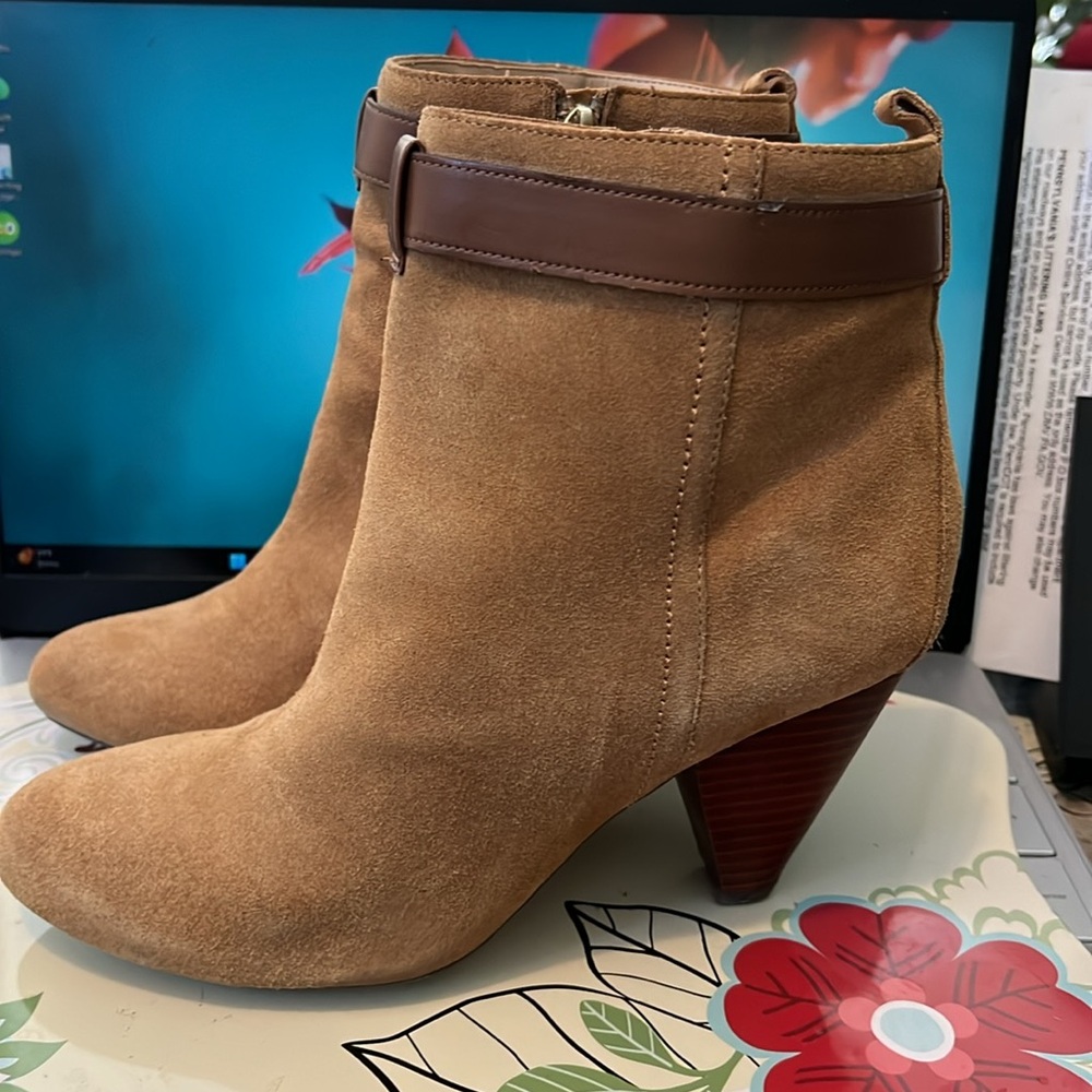 Sole Society Vivienne Booty in Caramel Tan Color Sz 8